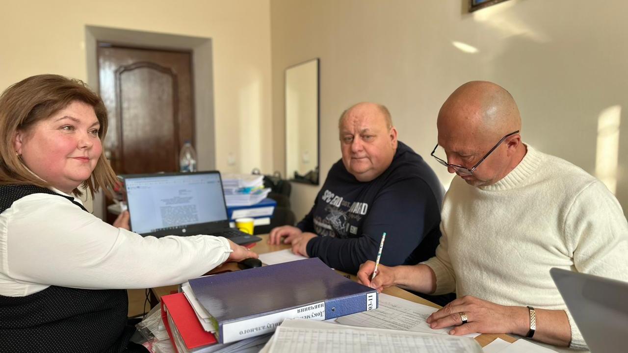 У Хотинській громаді відбувся комплексний моніторинг якості шкільної освіти за участі експертів Polaris